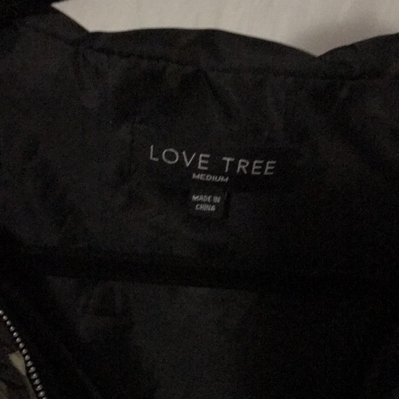 Love Tree pullover camo jacket - Picture 2 of 5